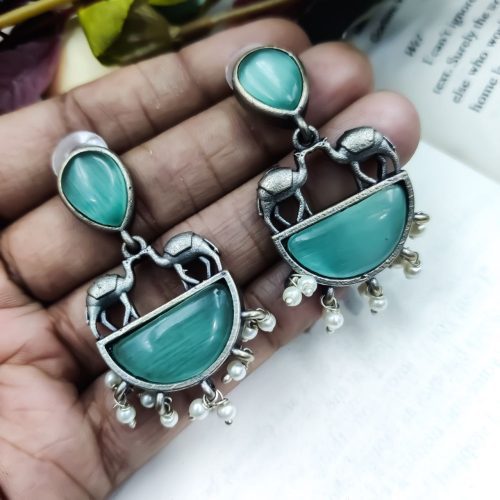 Designer Camel Style Silver Look Like Replica Monalisa Stone Stud Earrings - Image 3