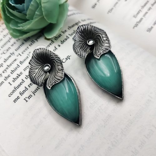 Premium Designer Leaf Silver Look Like Replica Earrings