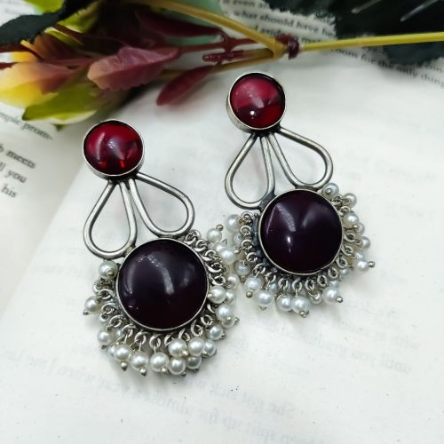 Hand Made Silver Look Like Replica Monalisa Stone Stud Earrings with Pearl Work