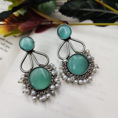Hand Made Silver Look Like Replica Monalisa Stone Stud Earrings with Pearl Work