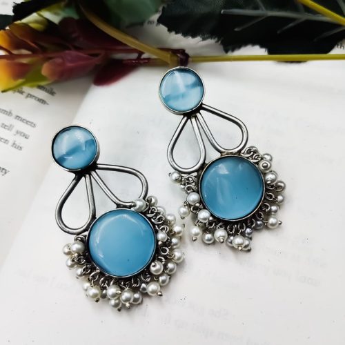 Hand Made Silver Look Like Replica Monalisa Stone Stud Earrings with Pearl Work
