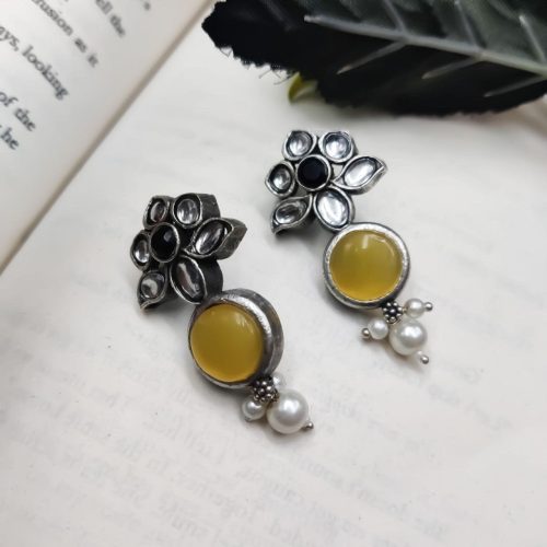 Elegant Look Flower Design Silver Replica Monalisa Stone Stud Earrings For Girls