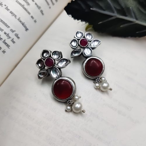 Elegant Look Flower Design Silver Replica Monalisa Stone Stud Earrings For Girls