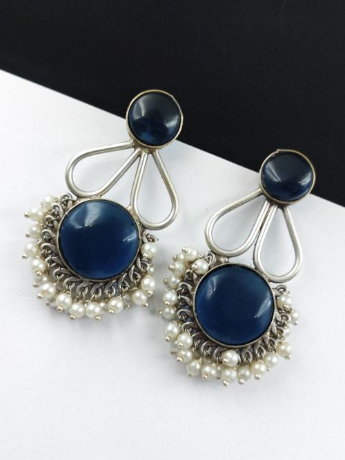 Hand-made silver earrings featuring a stone resembling the Monalisa Stone
