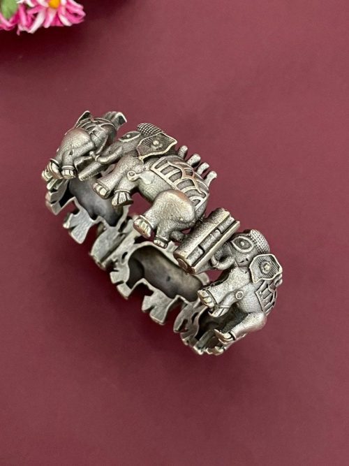 Elephant-Kada-Silver-Look-Like-For-Girls-Rajansthani-Look-Openable-Bangle