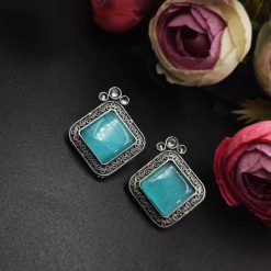 Silver-Replica-Stone-with-Monalisa-Stone