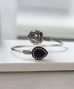 Oxidised Silver Look Like Flower Bracelet with Monalisa Stone Work
