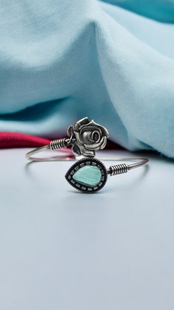 Bulk 486 Oxidised Silver Look Like Flower Bracelet with Monalisa Stone Work - "Mint"