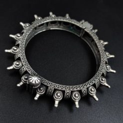 Silver-Look-alike-Bangles-Kada-for-Girls-Oxidized