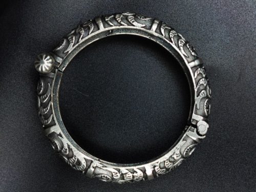 Openable-Kada-Bangle-Oxidised-Silver-Replica-Bracelet