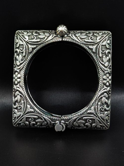 Oxidised-Square-Bangles-Kada-for-Girls-Silver-Replica-Openable-Bracelet