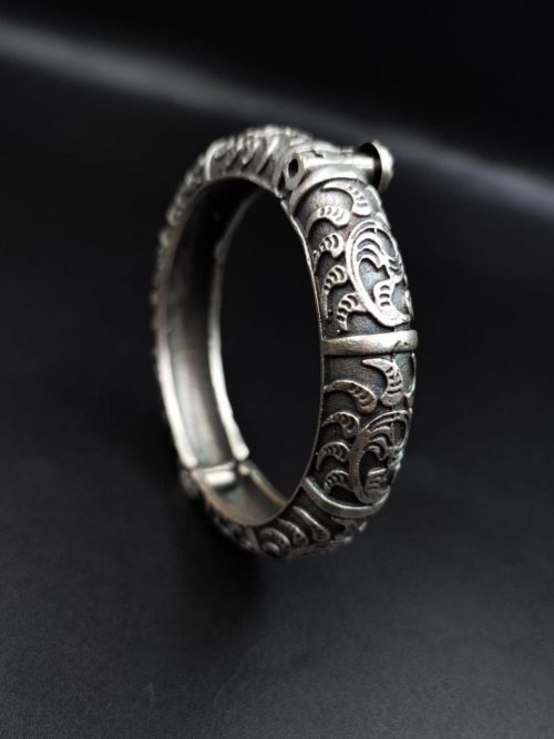Openable-Kada-Bangle-Oxidised-Silver-Replica-Bracelet