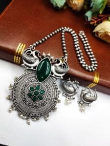 Gorgeous Oxidized Peacock Necklace: Unleash Your Style with Exquisite Elegance - Color: "Green"
