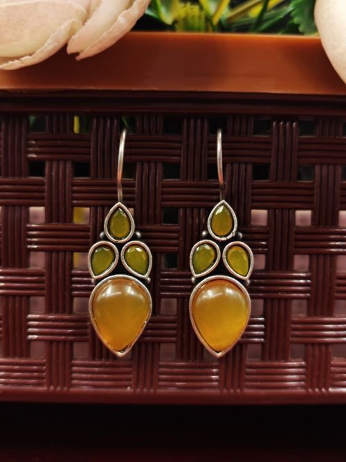 Artistic Elegance: Mona Lisa Inspired Silver Hook Earrings for Girls