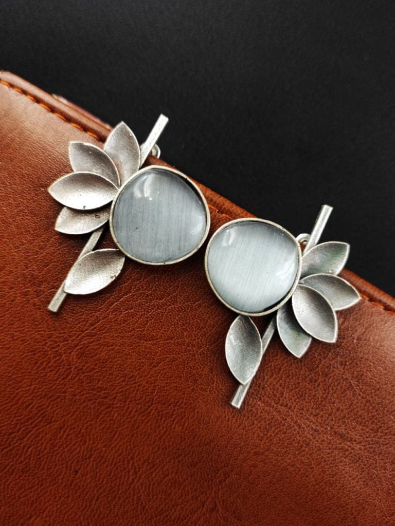 Bulk 420 Monalisa Stone Half Flower Stud Earrings - Attractive Silver Replica Polish - "Grey"