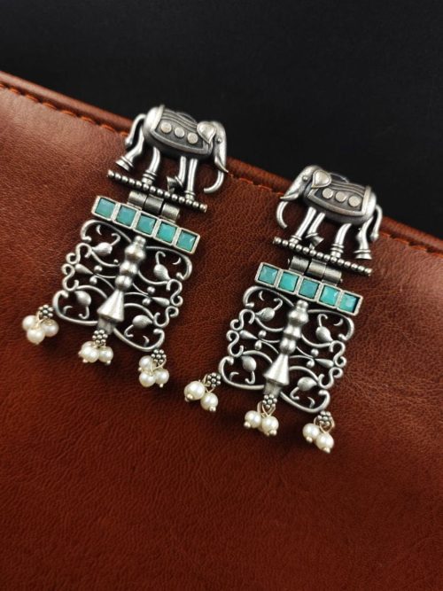 Antique Silver Elephant Earrings - Timeless elegance meets exotic charm.