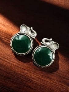Elephant Stud Earrings - Silver Look alike Best Monalisa Jewellery - Color: "Green"