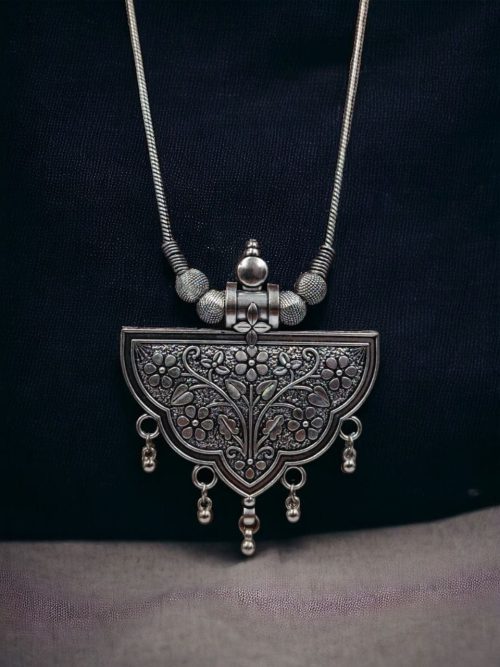 Handcrafted Oxidised Floral Art Necklace for Girls
