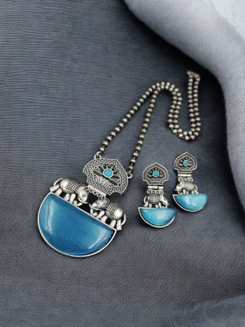 Silver Replica Elephant Necklace | Monalisa Stone Pendant Set