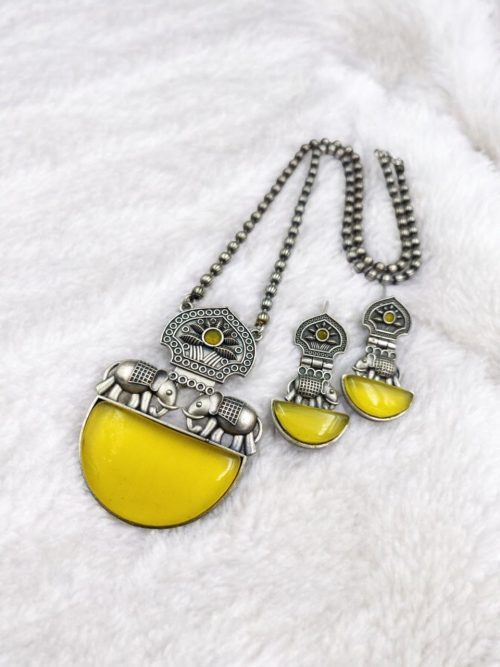 Silver Replica Elephant Necklace | Monalisa Stone Pendant Set