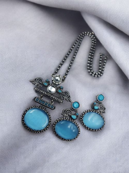 Silver Replica Pendant Set | Unique Peacock Design Monalisa Stone Necklace