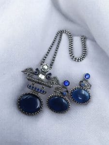 Silver Replica Pendant Set | Unique Peacock Design Monalisa Stone Necklace - Color: "Blue"