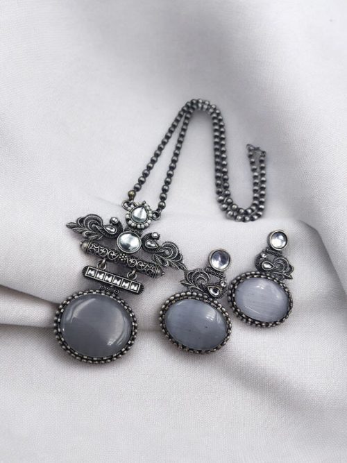 Silver Replica Pendant Set | Unique Peacock Design Monalisa Stone Necklace