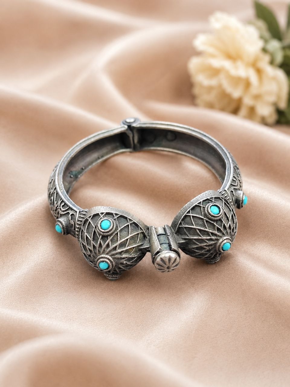 Antique Silver Bracelet | Oxidized Kada with Stone Work | Best Openable Bangle 9 Antique Silver Bracelet | Oxidized Kada with Stone Work | Best Openable Bangle