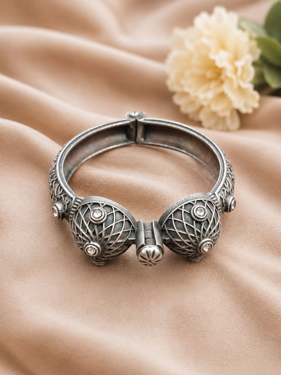 Antique Silver Bracelet | Oxidized Kada with Stone Work | Best Openable Bangle 8 Antique Silver Bracelet | Oxidized Kada with Stone Work | Best Openable Bangle