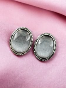 Stylish Monalisa Stone Stud Earrings in Antique Silver Perfect for Daily Use - Color: "Grey"