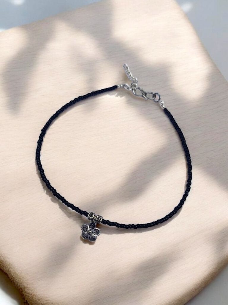 Elegant Flower Charm Anklet with Silver and Perfect Black Glass Beads