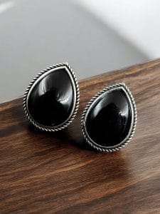 Best Drop-Shaped Monalisa Stone Stud Earrings in Silver Replica Design - color: "Black"