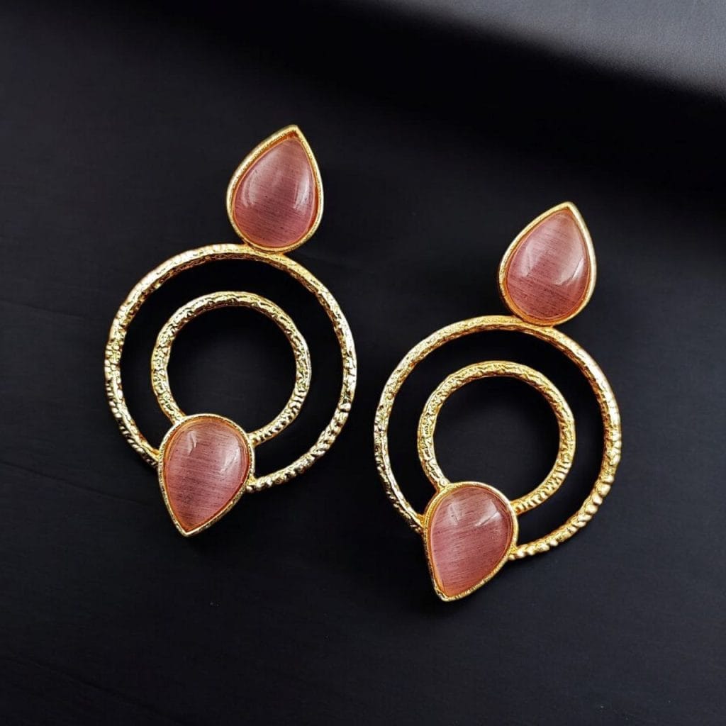 Bulk 670 Beautiful Gold-Plated Monalisa Stone Earrings - Perfect Studs for You - "Babypink"