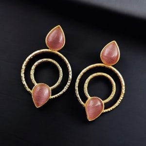 Beautiful Gold-Plated Monalisa Stone Earrings - Perfect Studs for You - color: "Babypink"