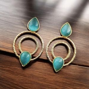 Beautiful Gold-Plated Monalisa Stone Earrings - Perfect Studs for You - color: "Aqua"
