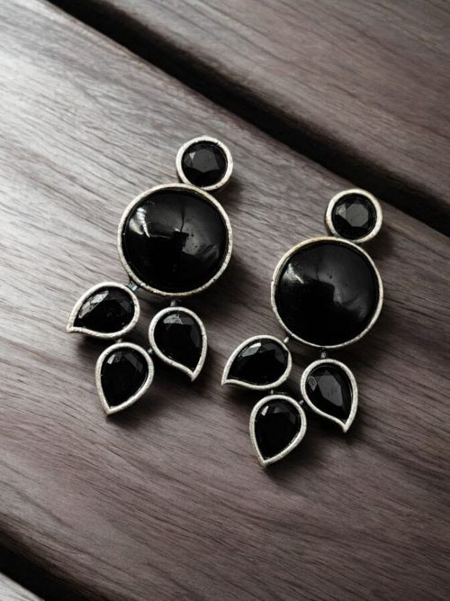 Elegant Monalisa stone stud earrings in brass, perfect for everyday wear and versatile styling.