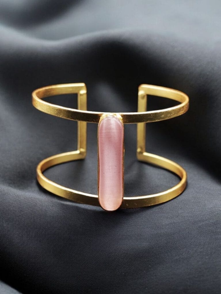 Bulk 622 Gold-Plated Adjustable Bracelet with Monalisa Stone – The Perfect Accessory - "Babypink"