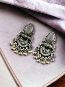 Elegant Brass Studs Earring with Beautiful Stone Detailing – Best for Women - color: "Grey"