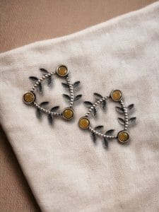 Leaf-Inspired Brass Earrings : The Best Stone Stud Earrings for Every Occasions - Color: "Yellow"