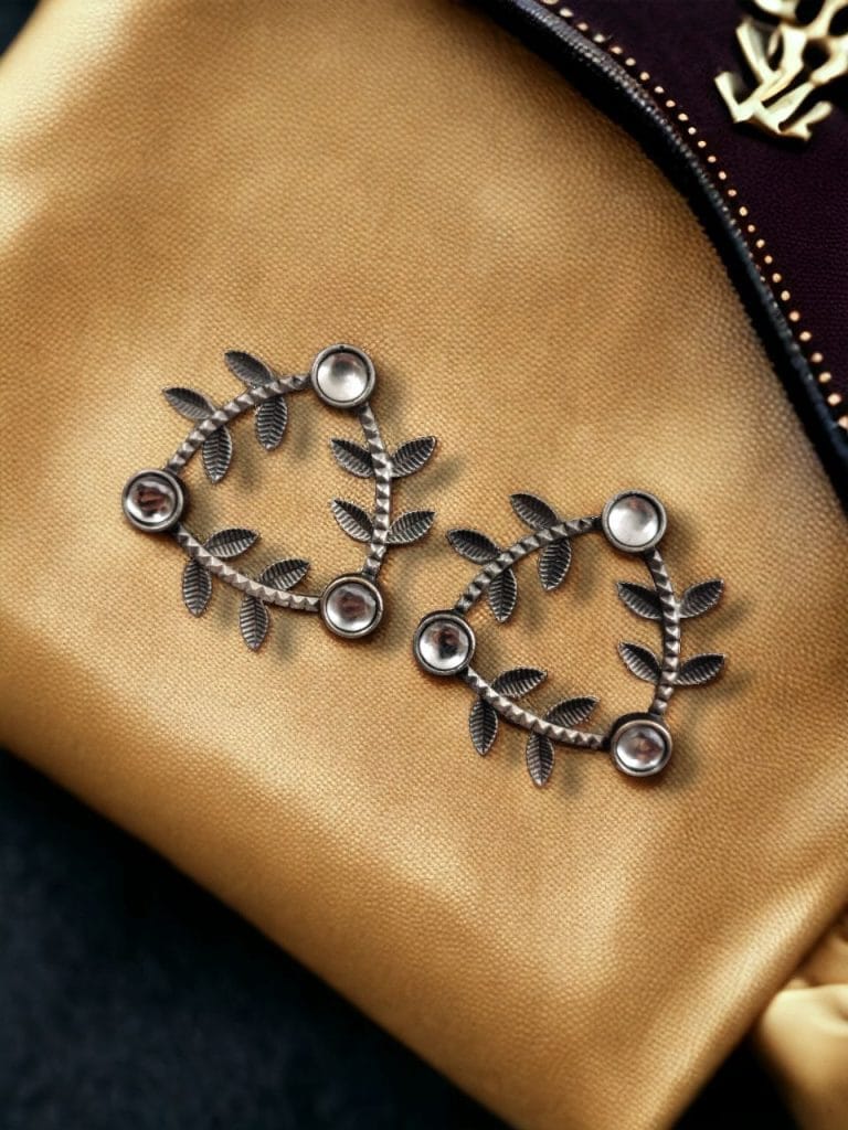Bulk 548 Leaf-Inspired Brass Earrings : The Best Stone Stud Earrings for Every Occasions - "White"
