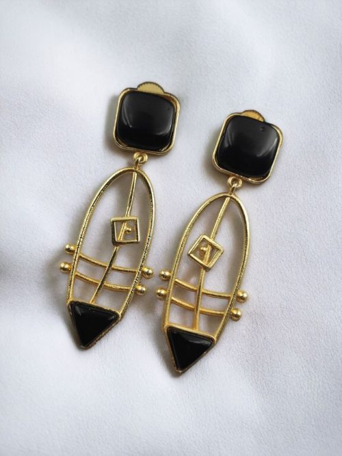 Modern Goldplated Monalisa Stone Earrings – Stylish Western Elegance