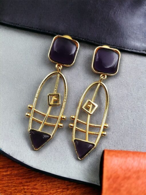 Modern Goldplated Monalisa Stone Earrings – Stylish Western Elegance