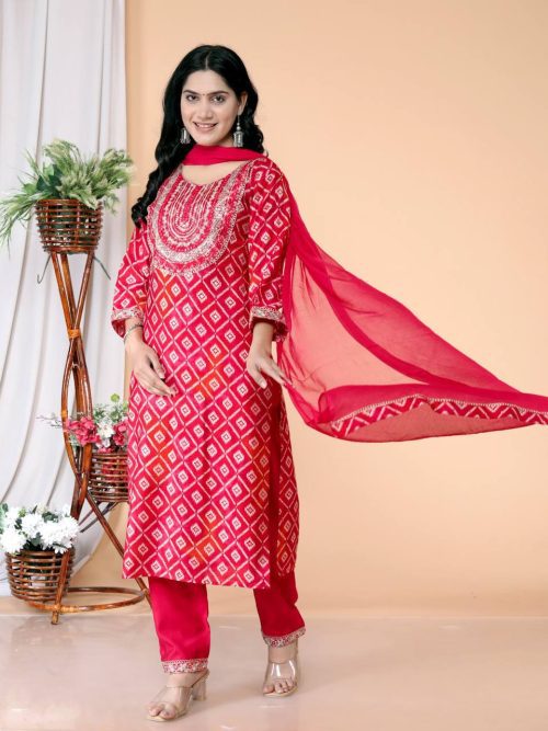 Elegant Vartican Kurti Pant Set with Chiffon Dupatta & Embroidery Work