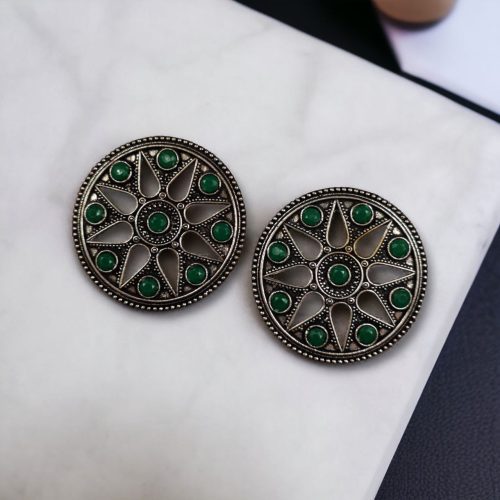 Brass round stud earrings with a beautiful stone, perfect for an ethnic look.