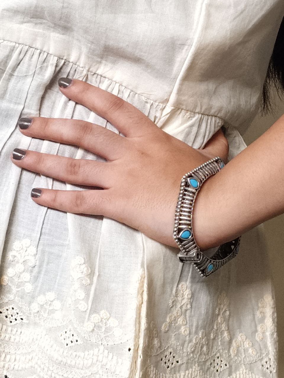 Perfectly Crafted Brass Stone Kada Bracelet – Best Elegant and Openable Design 2 Elegant openable brass stone kada bracelet with intricate stone detailing and adjustable fit. Caption: