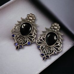Beautiful brass Monalisa stone stud earrings with a gold-tone finish, perfect for every occasion and elegant styling.