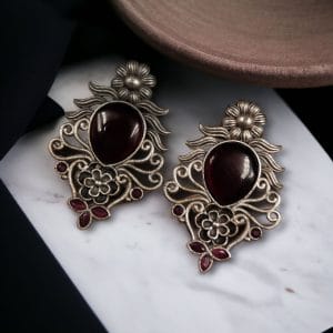 Beautiful Brass Monalisa Stone Stud Earrings – Perfect for Every Occasion - color: "Red"