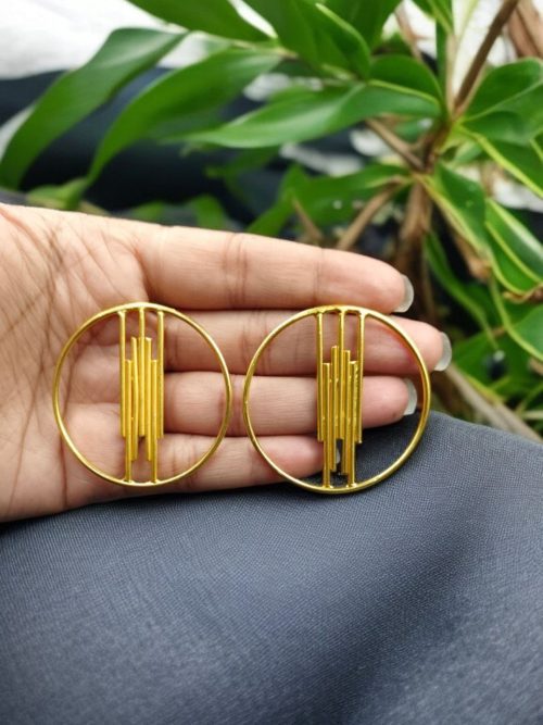Elegant Gold-Plated Circle Stud Earrings – Affordable Western Style Jewelry