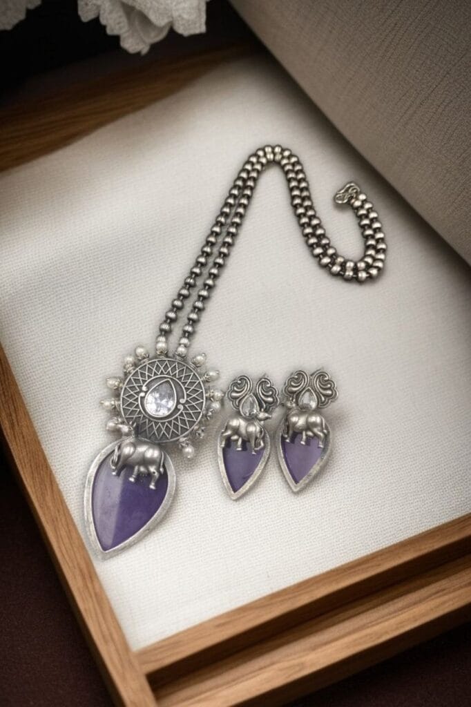 Bulk 812 Traditional Silver Replica Nandi Necklace Set With Amazing Monalisa Stone & Pearl Details - 'Amethyst"