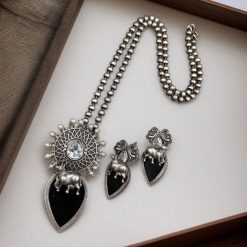 Traditional Silver Replica Nandi Necklace set with Monalisa Stone & Pearl Details.